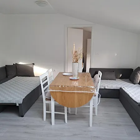 Apartmaji Strunjan *